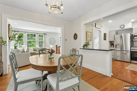 31 Macopin Avenue Montclair NJ 07043