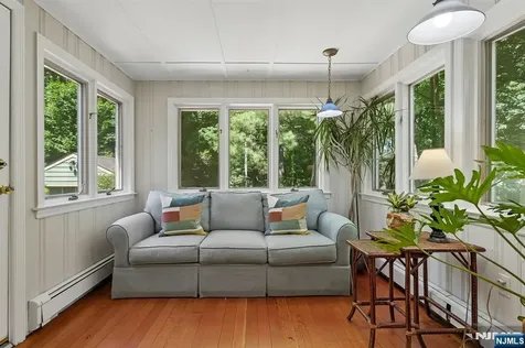 31 Macopin Avenue Montclair NJ 07043