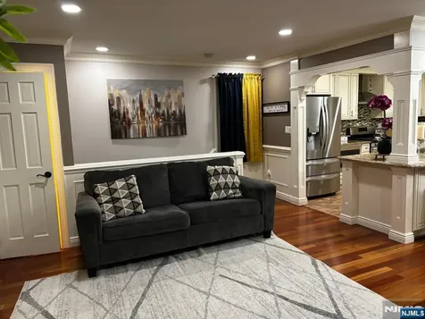 7502 2nd Avenue North Bergen NJ 07047