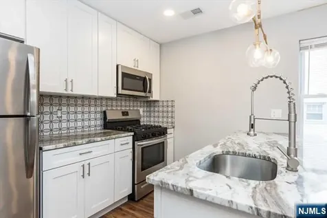 69 New Street Bloomfield NJ 07003