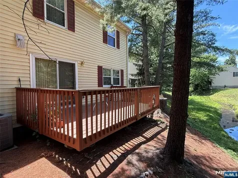 6 Chris Court Fair Lawn NJ 07410