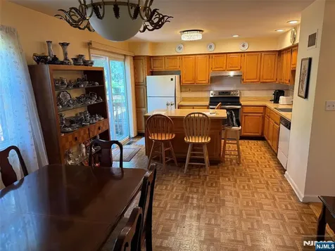 6 Chris Court Fair Lawn NJ 07410