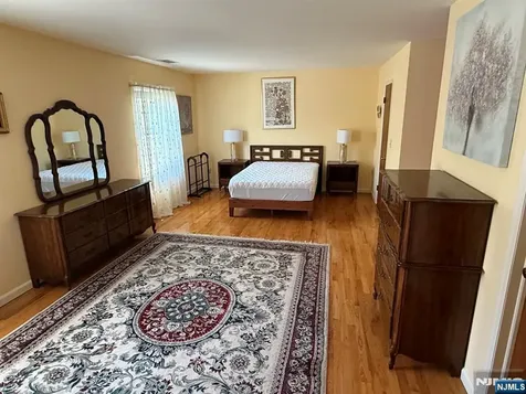 6 Chris Court Fair Lawn NJ 07410