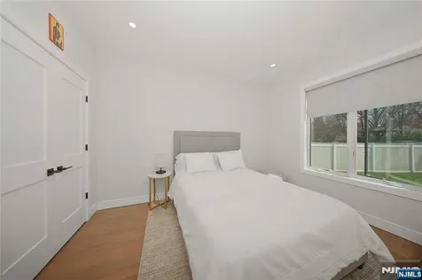 66 Knollwood Drive Paramus NJ 07652