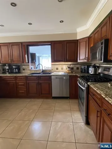 3 Teresa Court Moonachie NJ 07074