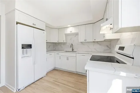 319 Gorge Road Cliffside Park NJ 07010