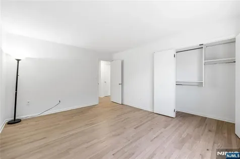 319 Gorge Road Cliffside Park NJ 07010