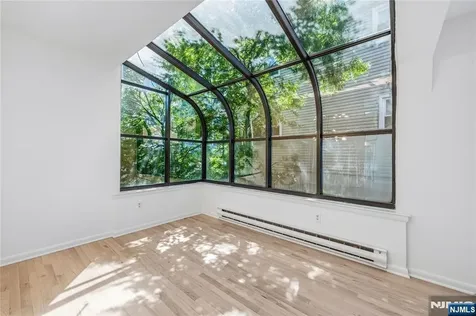 319 Gorge Road Cliffside Park NJ 07010