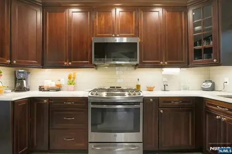 54 Chestnut Avenue Park Ridge NJ 07656