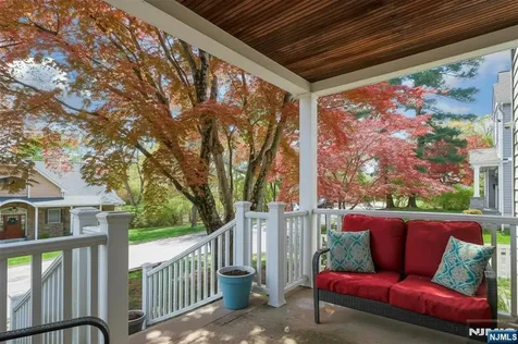 54 Chestnut Avenue Park Ridge NJ 07656