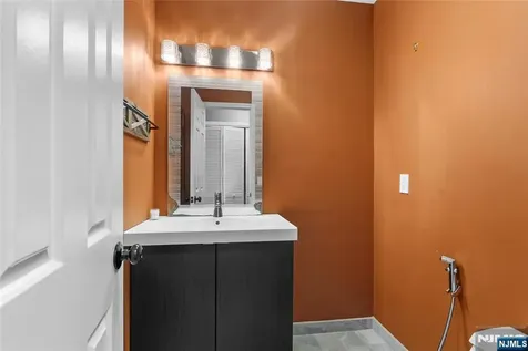 300 Gorge Road Cliffside Park NJ 07010