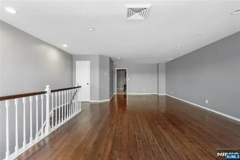 300 Gorge Road Cliffside Park NJ 07010