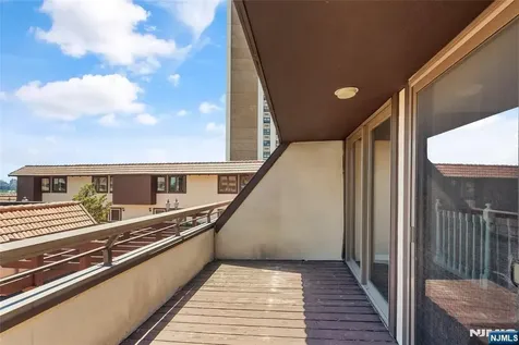 300 Gorge Road Cliffside Park NJ 07010