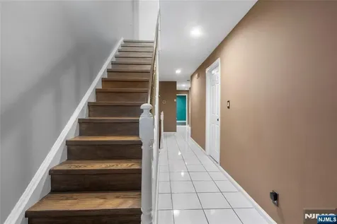 300 Gorge Road Cliffside Park NJ 07010
