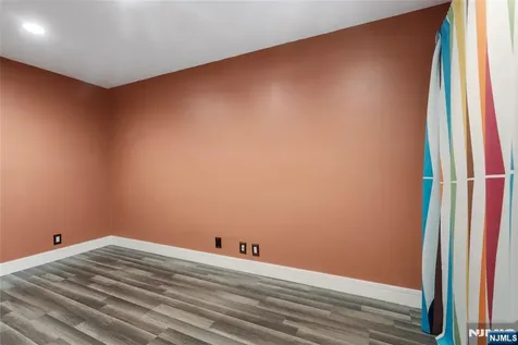 300 Gorge Road Cliffside Park NJ 07010