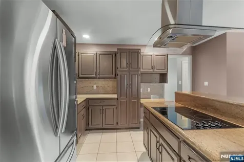 300 Gorge Road Cliffside Park NJ 07010