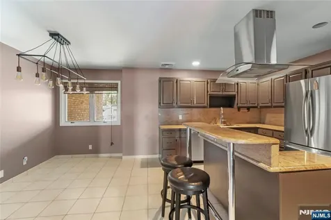 300 Gorge Road Cliffside Park NJ 07010