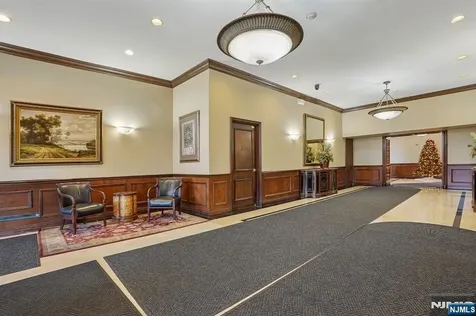 5 Horizon Road Fort Lee NJ 07024