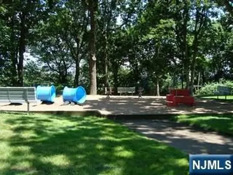 5 Horizon Road Fort Lee NJ 07024