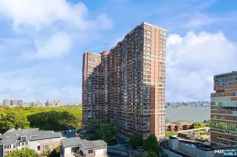 100 Old Palisade Road Fort Lee NJ 07024