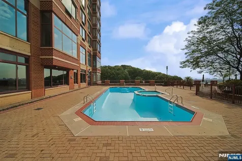 100 Old Palisade Road Fort Lee NJ 07024