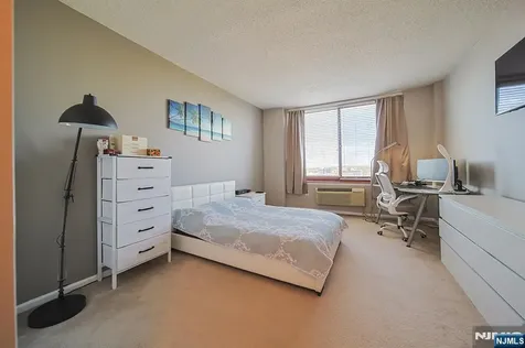 100 Old Palisade Road Fort Lee NJ 07024
