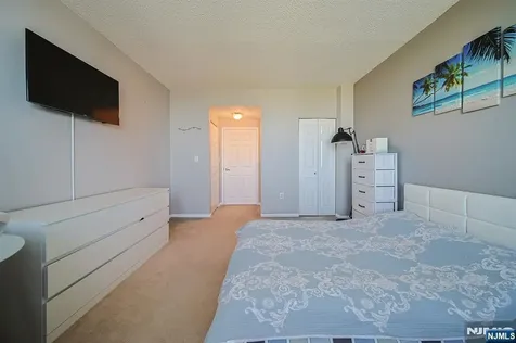100 Old Palisade Road Fort Lee NJ 07024