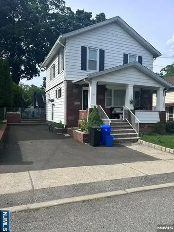 27 Lake Street North Haledon NJ 07508