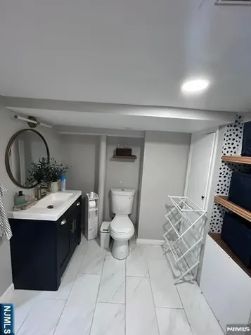 27 Lake Street North Haledon NJ 07508