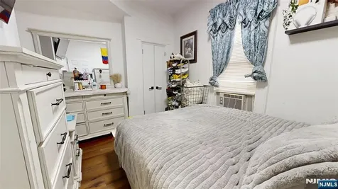 272-274 Parker Street Newark NJ 07104
