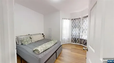 272-274 Parker Street Newark NJ 07104