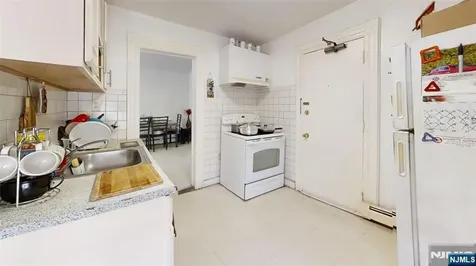 272-274 Parker Street Newark NJ 07104