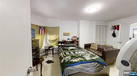 272-274 Parker Street Newark NJ 07104