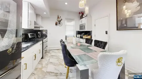272-274 Parker Street Newark NJ 07104