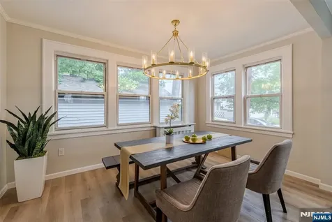 933 Maple Avenue Ridgefield NJ 07657