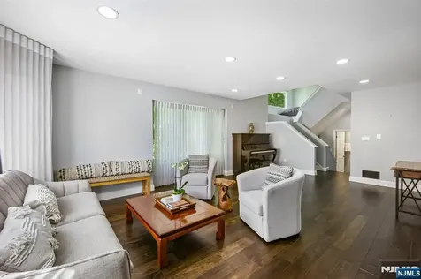 182 Clarken Drive West Orange NJ 07052