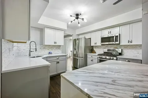 182 Clarken Drive West Orange NJ 07052