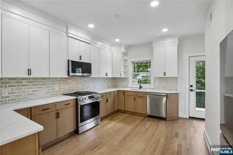 318 Halsey Road Par-troy Hills Twp. NJ 07054