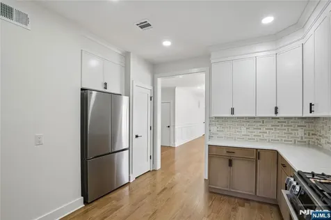 318 Halsey Road Par-troy Hills Twp. NJ 07054