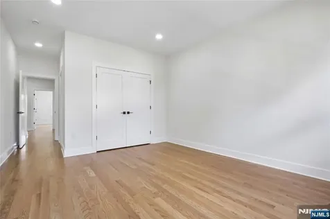 318 Halsey Road Par-troy Hills Twp. NJ 07054