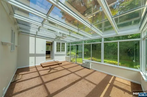 12 Glenwood Avenue Demarest NJ 07627
