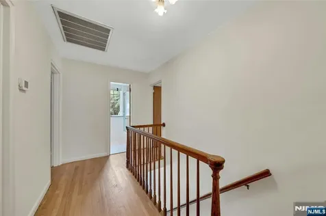 12 Glenwood Avenue Demarest NJ 07627