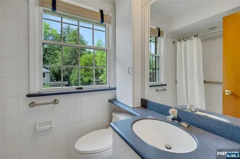 12 Glenwood Avenue Demarest NJ 07627