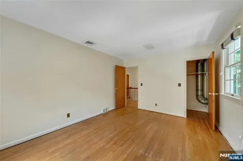 12 Glenwood Avenue Demarest NJ 07627