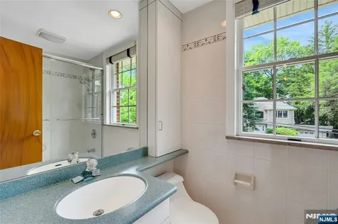12 Glenwood Avenue Demarest NJ 07627