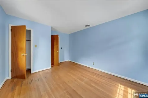 12 Glenwood Avenue Demarest NJ 07627