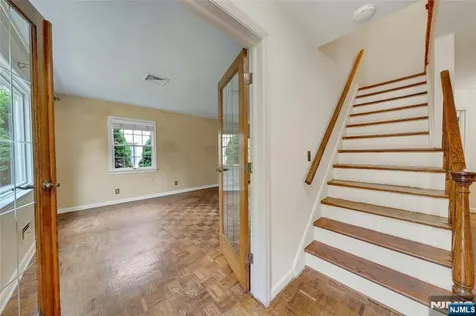 12 Glenwood Avenue Demarest NJ 07627
