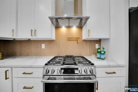 22 14th Street Kenilworth NJ 07033