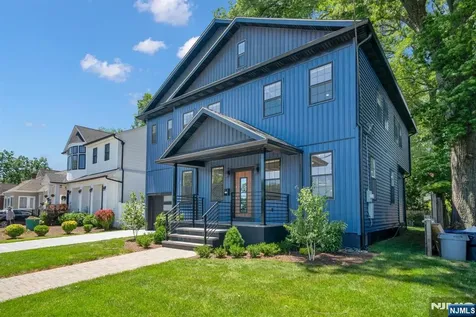 22 14th Street Kenilworth NJ 07033