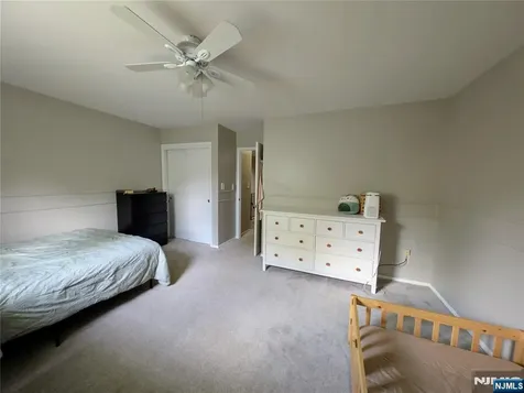 20 Quincy Lane West Milford NJ 07480